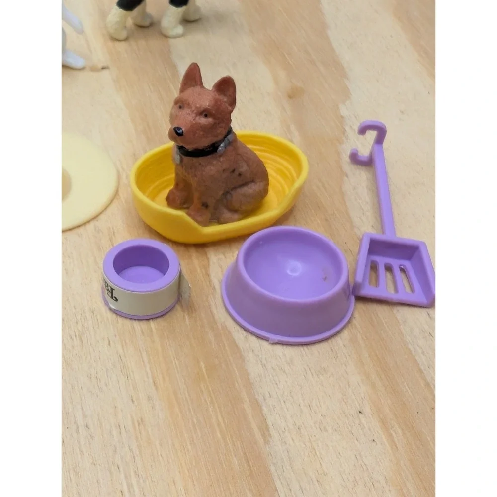 Barbie Size Pet‎ Dog Accessories Lot Puppies Bed Bowl Dollhouse Animals